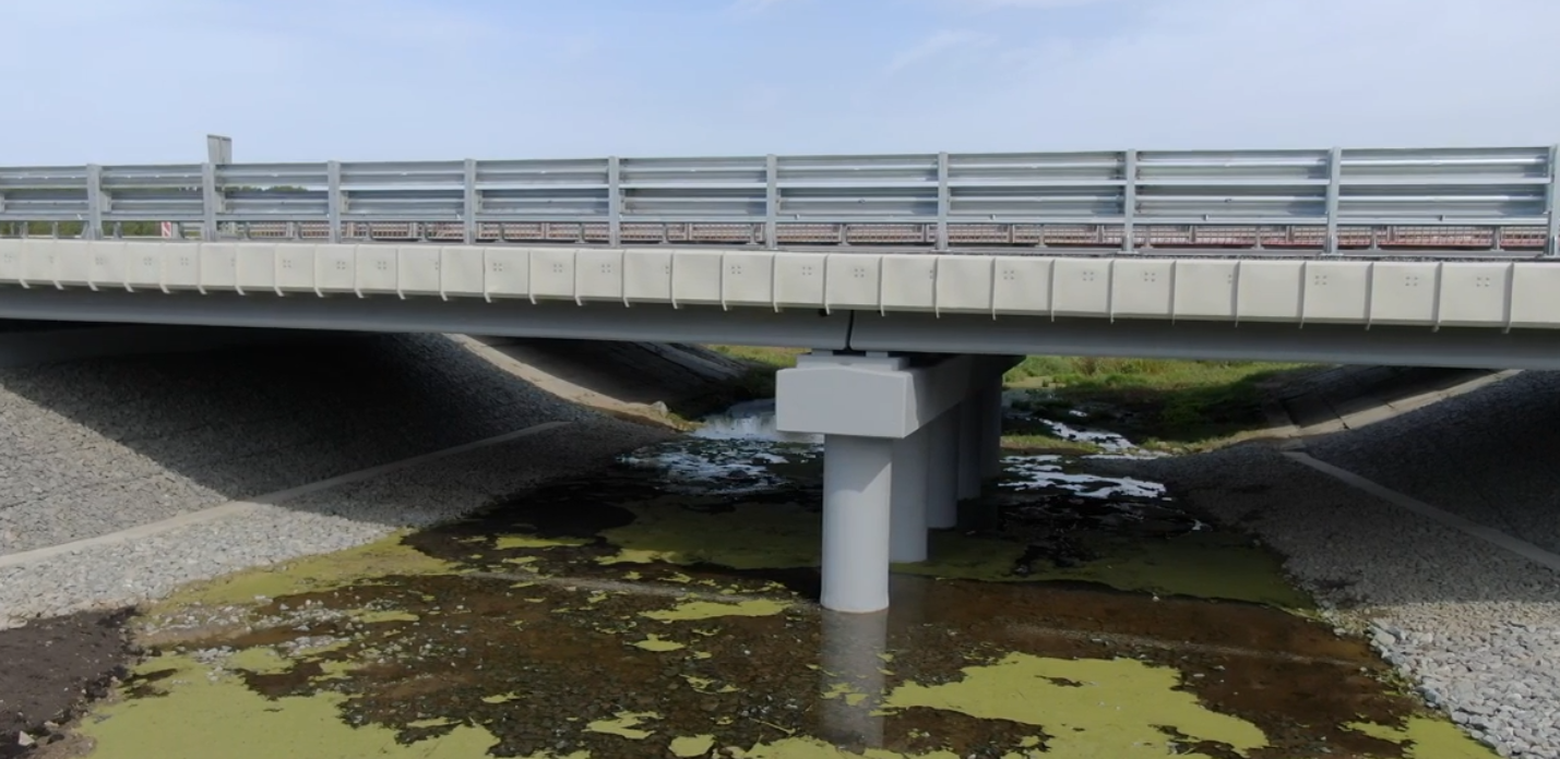 дорожный мост. трасса под мостом. кейптаун мост шоссе форшор. новая усмань трасса м4. трасса м4 ступино.